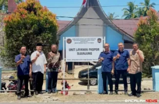 Kantor Imigrasi Kelas I TPI Padang resmi mengoperasikan Unit Layanan Paspor di Jorong Kampung Baru, Kabupaten Sijunjung