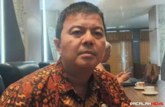 Kepala Dinas Tenaga Kerja dan Transmigrasi Sumatera Barat Firdaus Firman