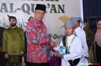 102 Santri Darussalam Ikuti Wisuda Tahfidz, Wawako Elzadaswarman Tekankan Penguatan Iman