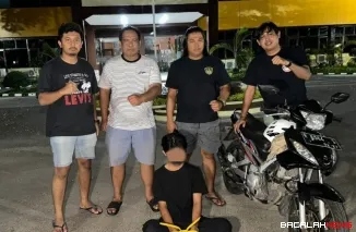 Pelaku yang diamankan Tim Klewang Satreskrim Polresta Padang