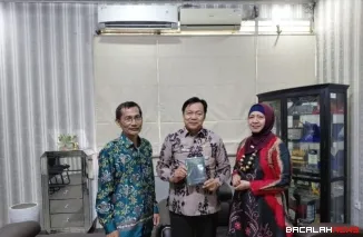 Ketua IMLF-4 Sastri Bakry