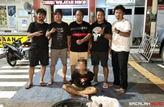 Pelaku yang diamankan Tim Klewang Satreskrim Polresta Padang.
