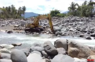 Perbaikan Irigasi Lubuk Minturun Padang. (Dok. Ist)