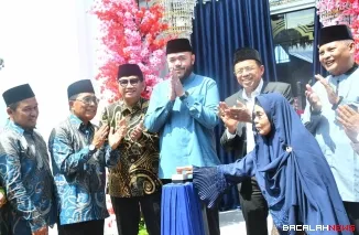 Wakil Ketua DPRD Kota Padang Mastilizal Aye bersama Wali Kota Padang Fadly Amran,  resmikan revitalisasi Masjid Muttaqin Kampung Lapai yang berada di Jalan Tanjung Indah No. 25, Kelurahan Kampung Lapai, Kecamatan Nanggalo, Sabtu (4/7).