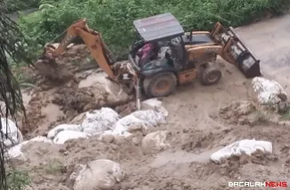 Hujan Deras Picu Longsor di Labuah Sampik dan Kelok 10 Agam, Kini Akses Kembali Bisa Dilalui